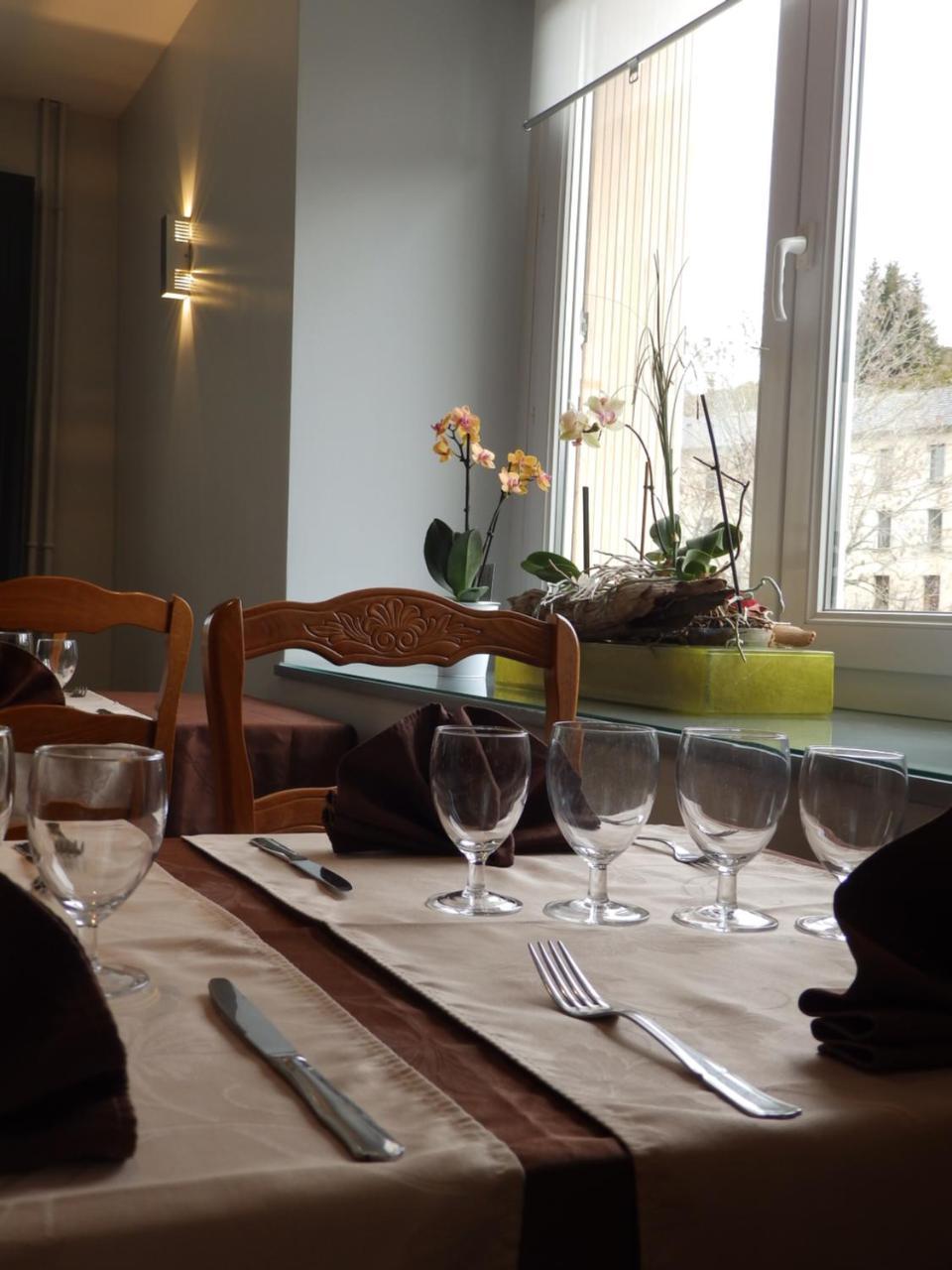 Logis Hotel Restaurant Les Cevennes Saint-Cirgues-en-Montagne Ngoại thất bức ảnh