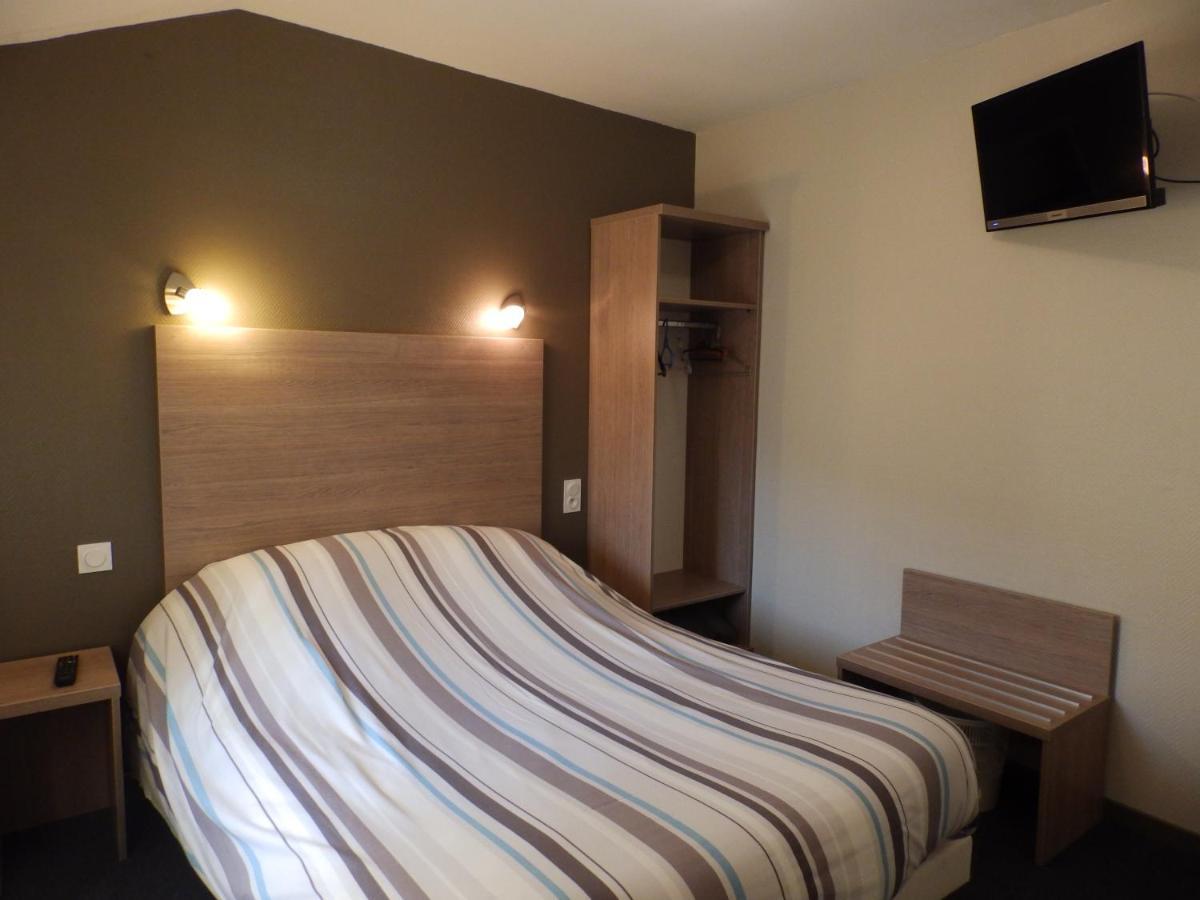 Logis Hotel Restaurant Les Cevennes Saint-Cirgues-en-Montagne Ngoại thất bức ảnh