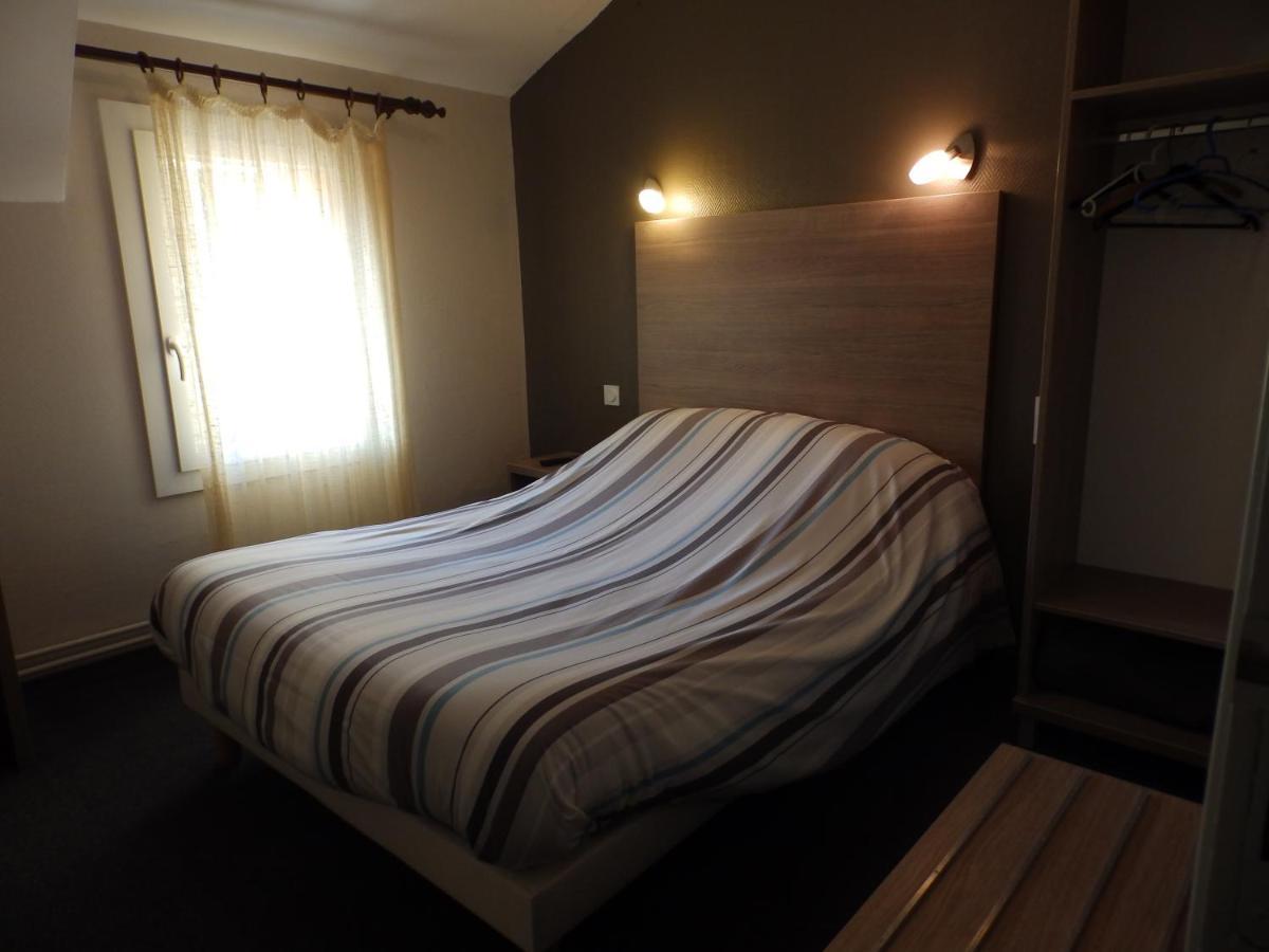 Logis Hotel Restaurant Les Cevennes Saint-Cirgues-en-Montagne Ngoại thất bức ảnh